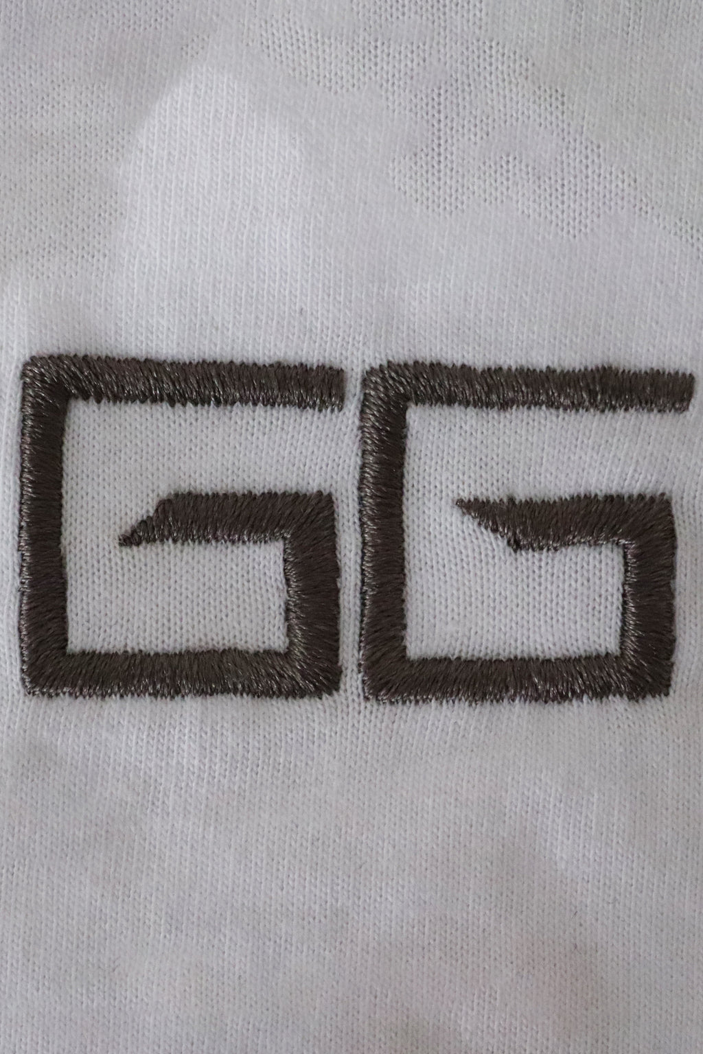 GG Logolu Nakışlı T-shirt Beyaz